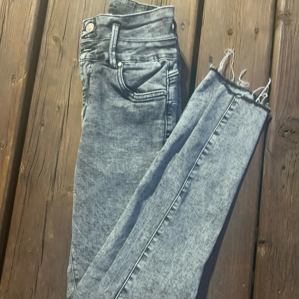 refuge black light washed skinny jeans